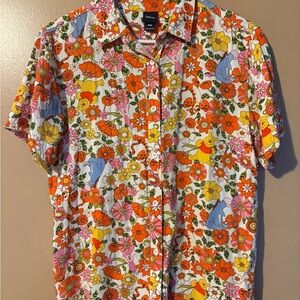 Disney Winnie the Pooh Tigger Piglet Floral Button Up Shirt Top Women's Medium